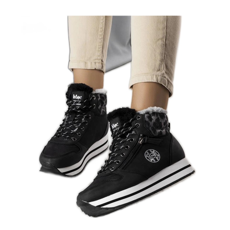 Insulated boots LCJ-22-31-1448L Lee Cooper black