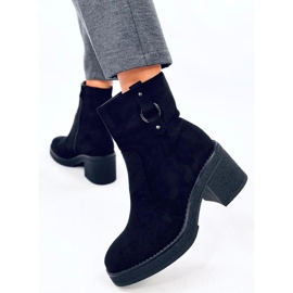 Black wide heel boots Black wide heel boots