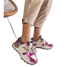Pink sneakers decorated with an animal motif