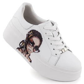 Women's leather shoes on the white Filippo 6207 platform