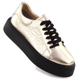 Women's leather sports shoes on the Golden Filippo DP6119 platform