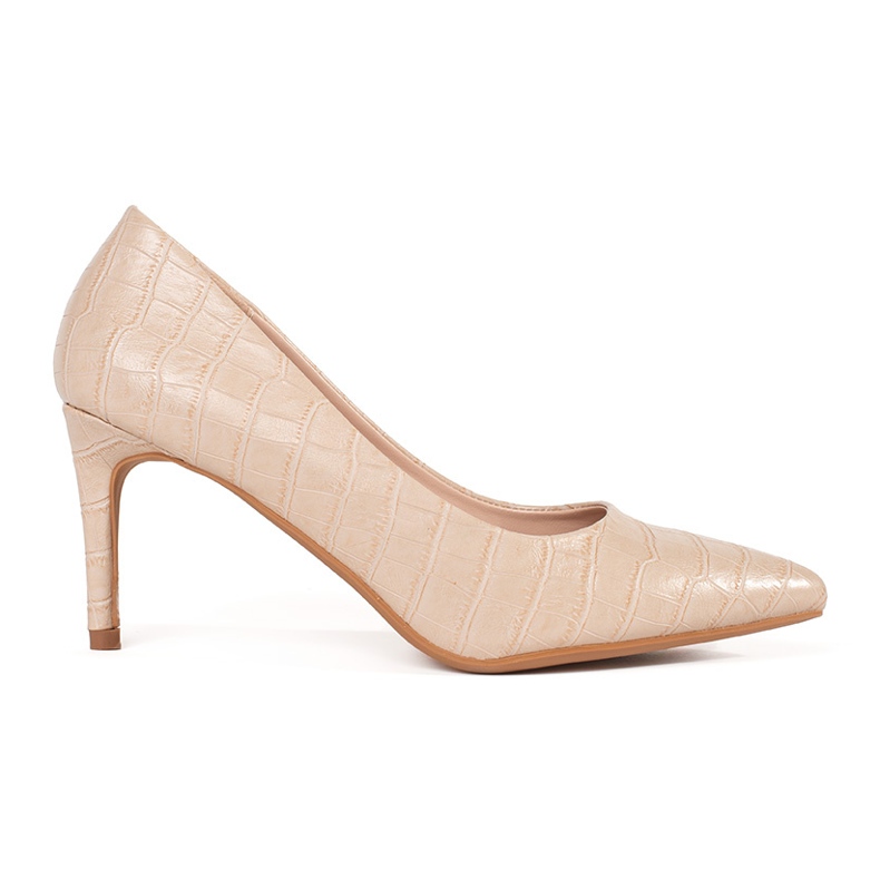 Seastar Light beige pumps on the high heel
