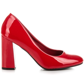 Seastar Pumps On A Wide Pillar red