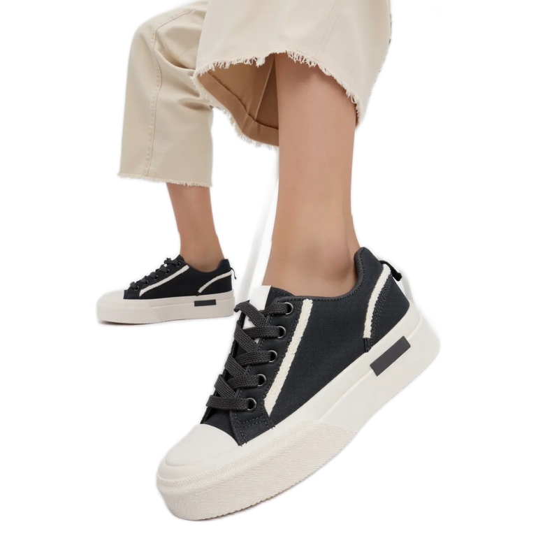 Women's sneakers lunor black