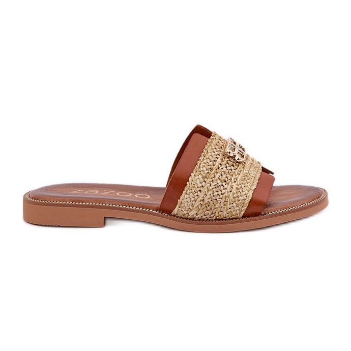 Leather flip flops with a decorative detail and braid Zazoo 40426 brown