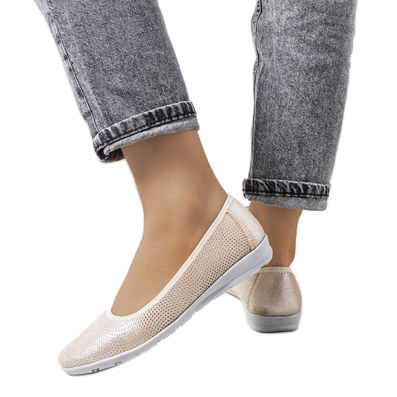 D/GMR Beige leather Elmas ballerinas