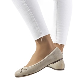 D/GMR Beige women's ballerinas from Villers