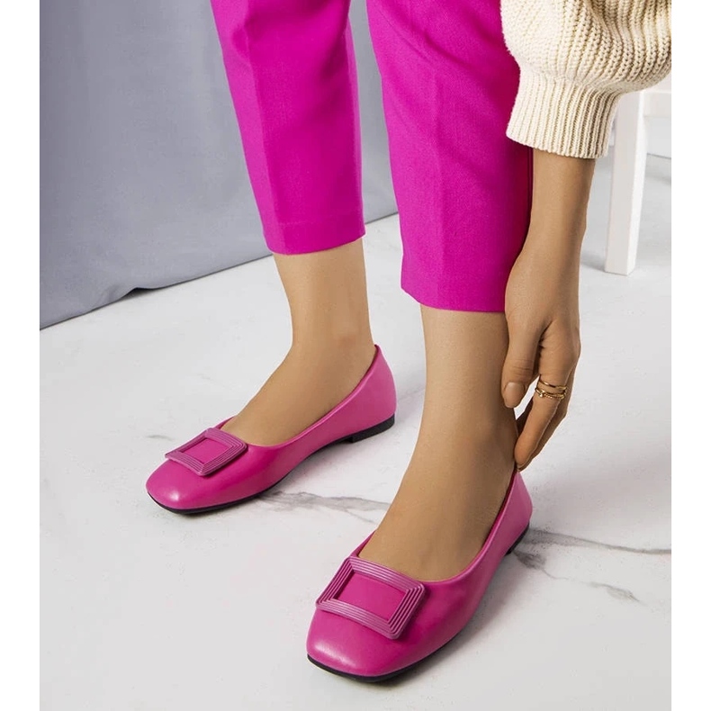 D/GMR Pink ballerinas with a Sheller buckle