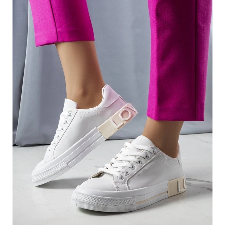 D/GMR White and beige sneakers decorated with the Nora inscription