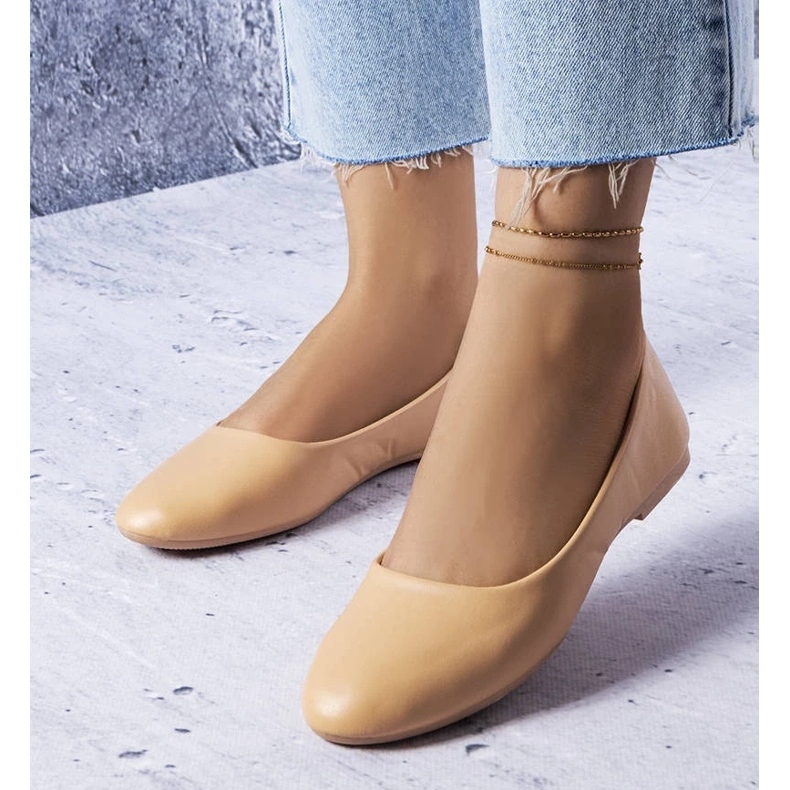 D/GMR Beige ballerinas with a leather insole from Truchon