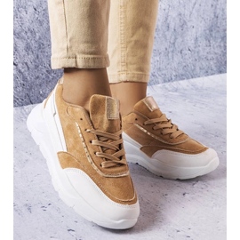 D/GMR Beige sneakers made of eco-suede from Dupuis