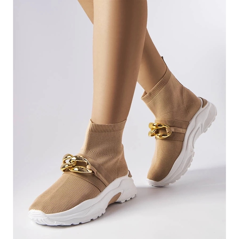 D/GMR Baptiste brown sneakers with a chain