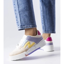 D/GMR Beige boots with a thicker sole from Harter