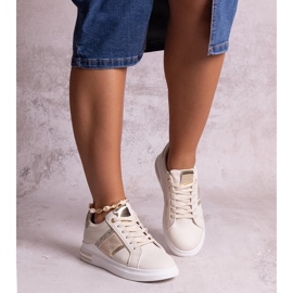 D/GMR Beige sneakers decorated with Xarles zircons