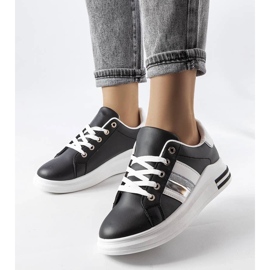 D/GMR Sacaton platform black sneakers