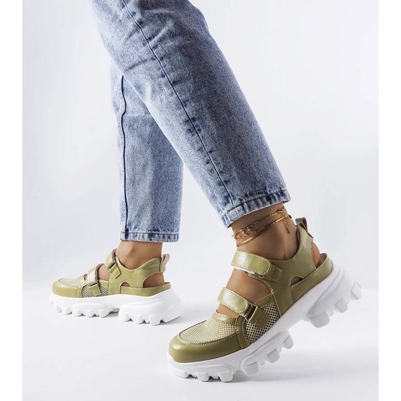 D/GMR Green sneakers on a massive sole from Djurs