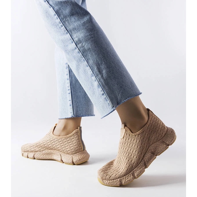 D/GMR Beige sports slip-on sneakers from Obenor