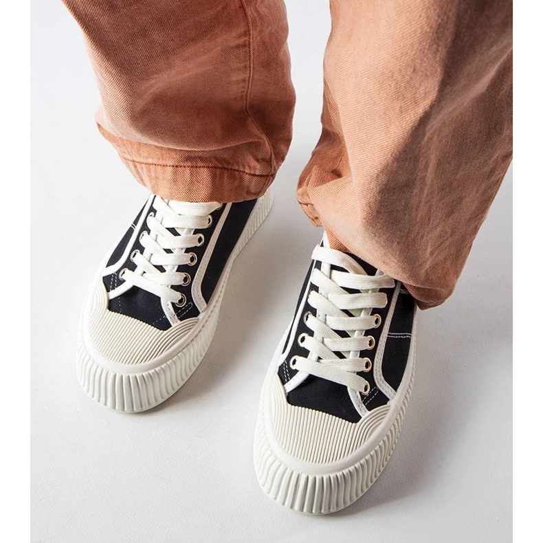 D/GMR Castanthei black platform sneakers