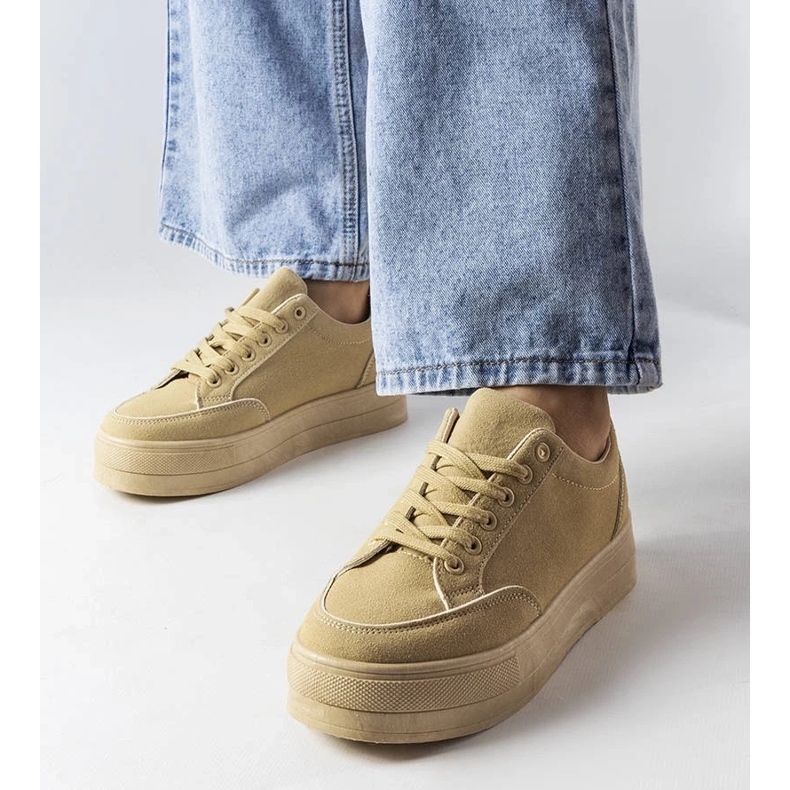 D/GMR Beige platform sneakers from Amathymes