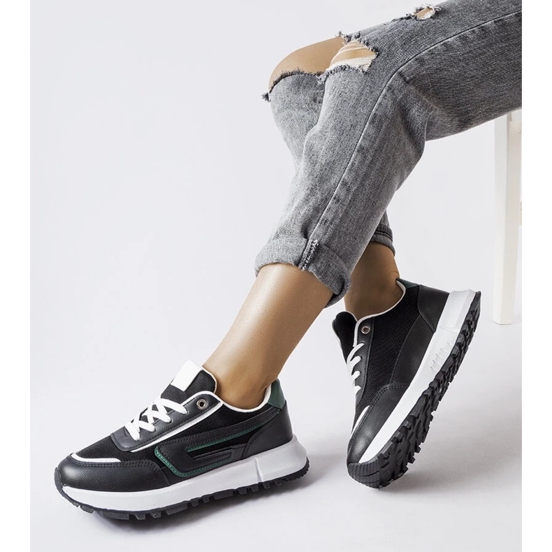 D/GMR Black sneakers with a green accent Tod