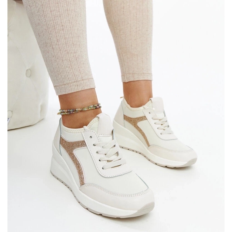 D/GMR Beige Hermina wedge sneakers