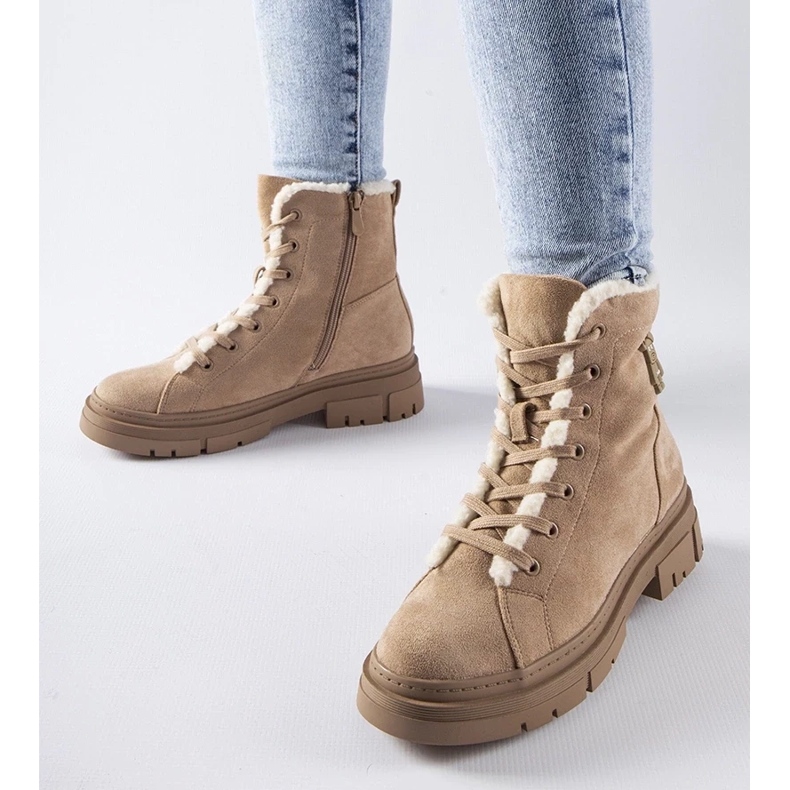 D/CEO Beige insulated ankle boots made of Pompei eco-suede