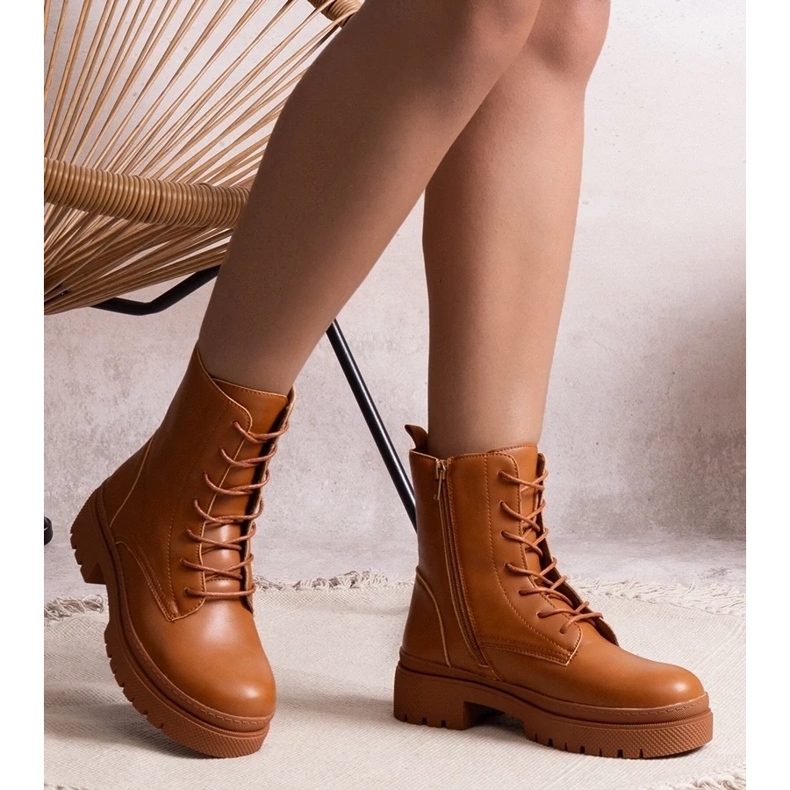 D/CEO Edmund's Brown Insulated Classic Ankle Boots