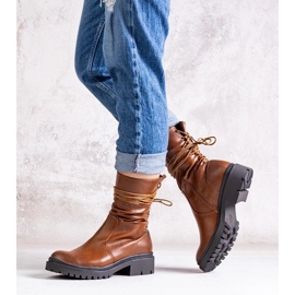 D/CEO Brown boots made of eco-leather Sahera