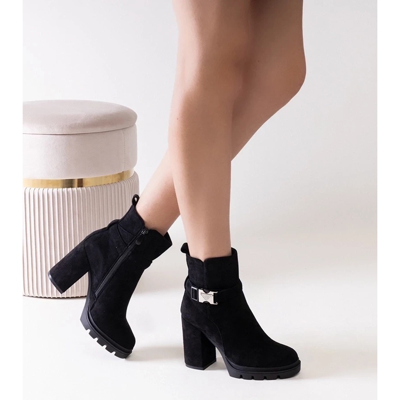 D/CEO Black high-heeled ankle boots decorated with a Torhia buckle