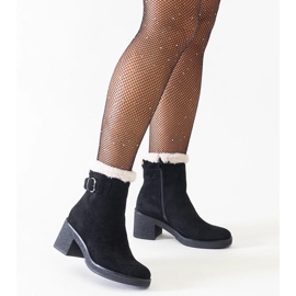 D/CEO Black ankle boots decorated with Amtula eco-suede fur