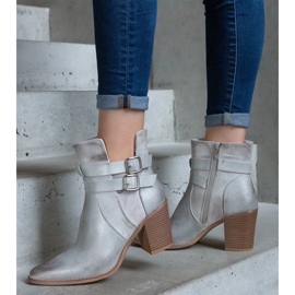 D/CEO Silver high-heeled ankle boots decorated with a Driss cutout