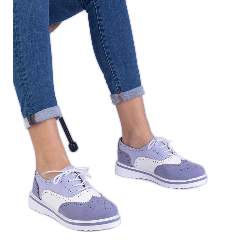 Violet classic oxford shoes