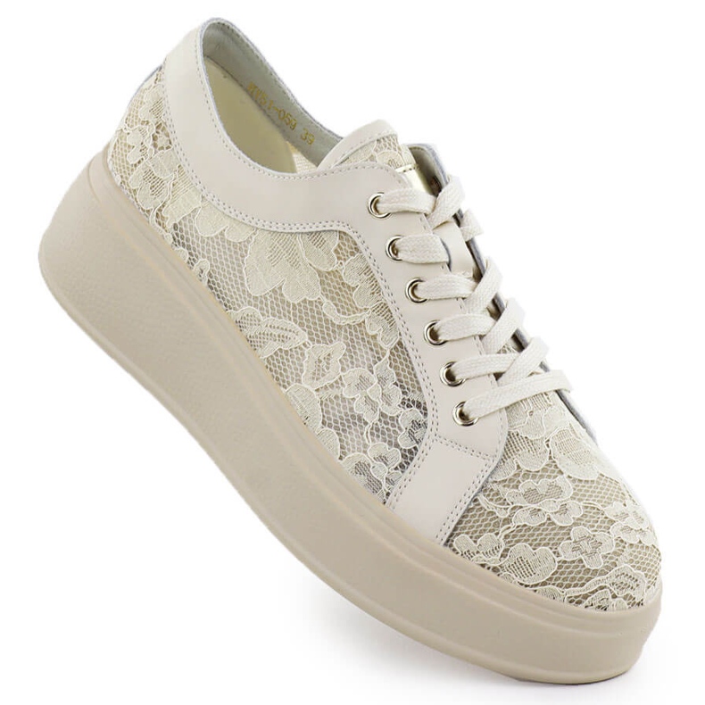 Shoes on the beige lace platform s.barski HY51-059