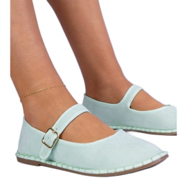 Green women's ballerinas with clasp