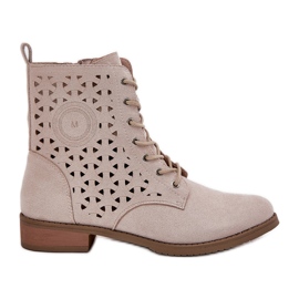 Jezzi Bots with an openwork pattern for a light beach lock beige