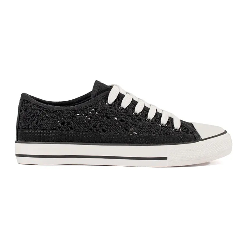 Black openwork tied sneakers Black openwork tied sneakers