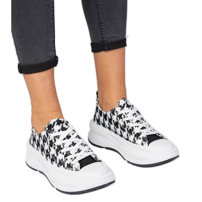 White and white women's material sneakers White and white women's material sneakers