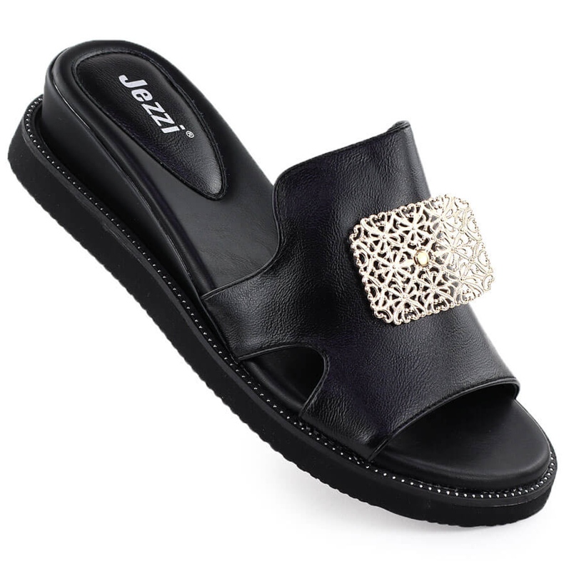 Eco-leather slippers on the black platform with an ornament of Jezzi 2267 Eco-leather slippers on the black platform with an ornament of Jezzi 2267