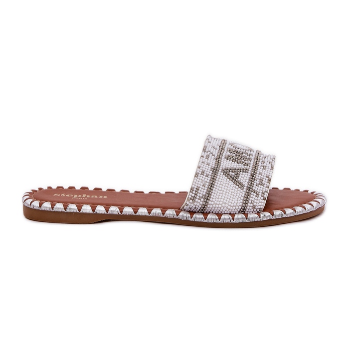 Flat -heeled women's flip flops with white decoration