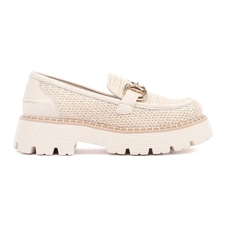 Goodin Beige loafers on the platform with a golden chain Goodin Beige loafers on the platform with a golden chain