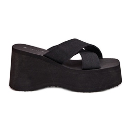 Women's flip flops on wedge and platform black
