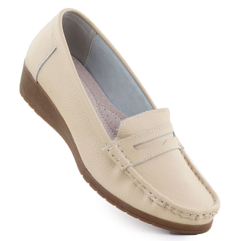 Women's leather loafers on the elevation beige Sabatina JHY01
