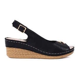 Goodin Black wedge sandals with a buckle
