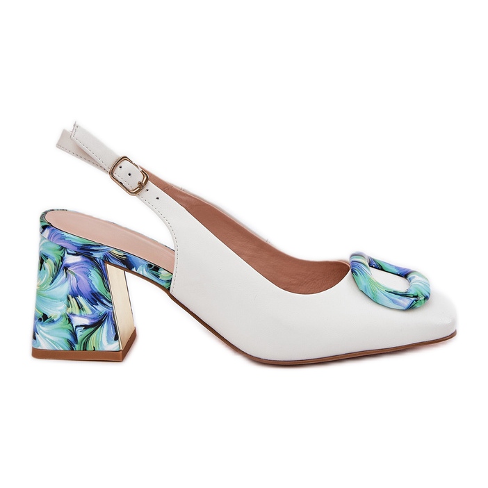 S.Barski Women's leather sandals on the D&amp;A CR51-002 white post