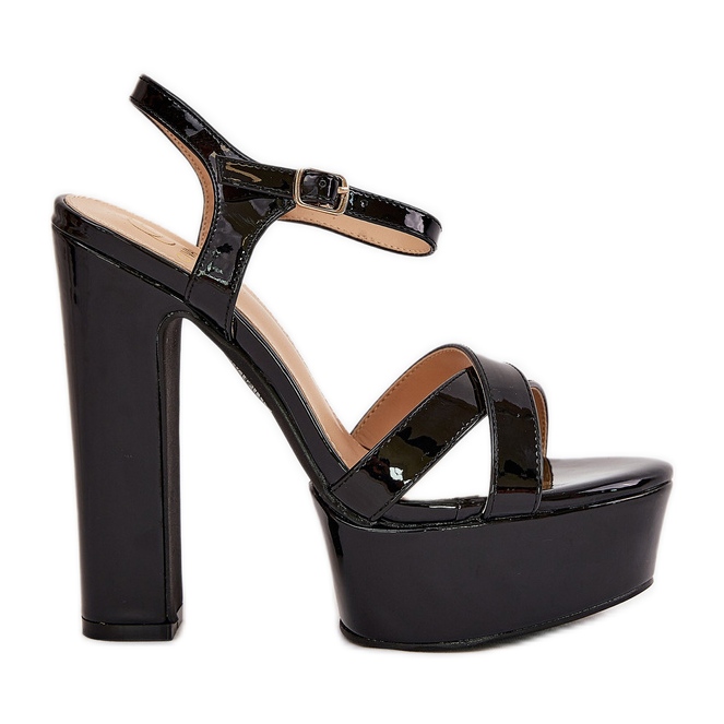 Women's sandals on a high post and platform lacquered black