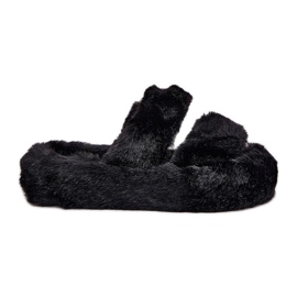 Women's fur slippers on the platform black