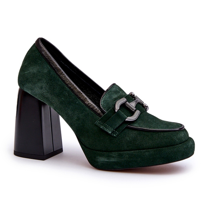 Leather pumps on the massive Laura Messi 2706 dark green post Leather pumps on the massive Laura Messi 2706 dark green post