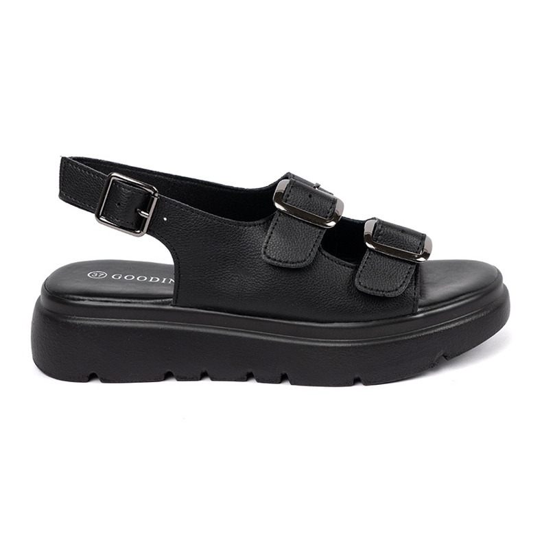 Goodin Black classic sandals on the platform