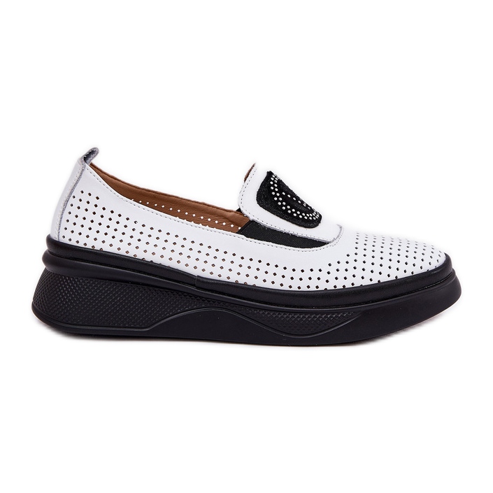 Women's openwork leather loafers on the platform and vinceza 79522 white wedges