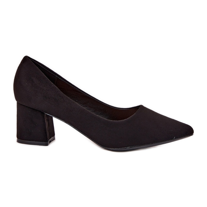 Women's pumps with pointed toes on the black post Women's pumps with pointed toes on the black post